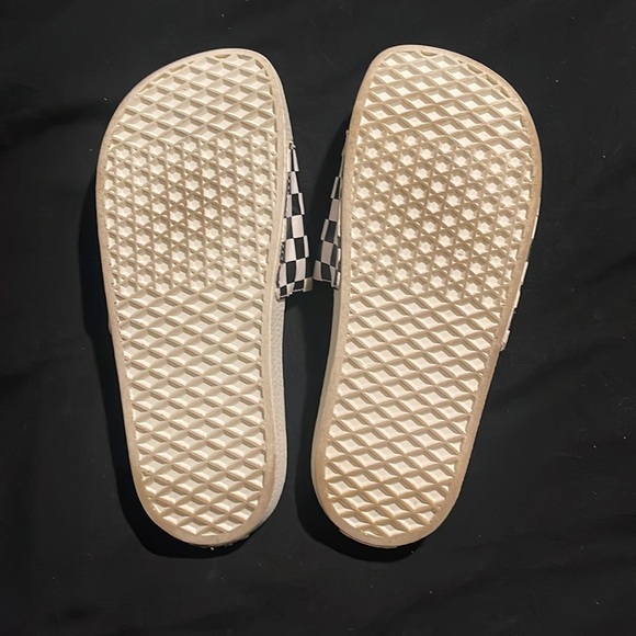 Women’s Vans Slides - Picture 3 of 4
